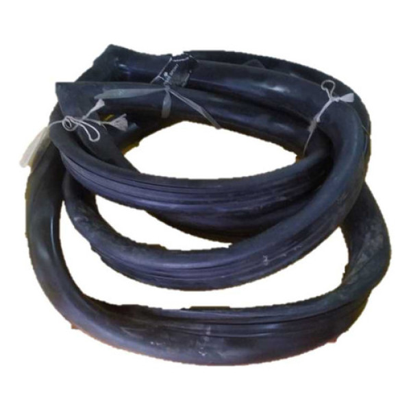 Borracha Busscar/jumbus At10940 Parabrisa Inferior Le Preto