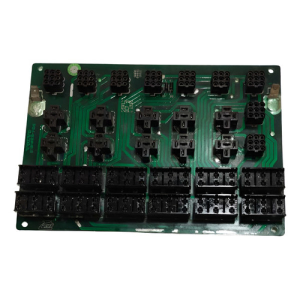 Central Eletrica Volvo  Nl10/nl12  8121622 