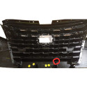Moldura Grade Frontal Direita Nissan Kicks 21 A 24 Ci186418d Preto Direito